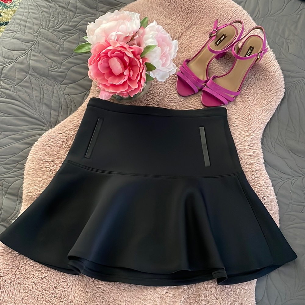 Club Monaco black skirt
